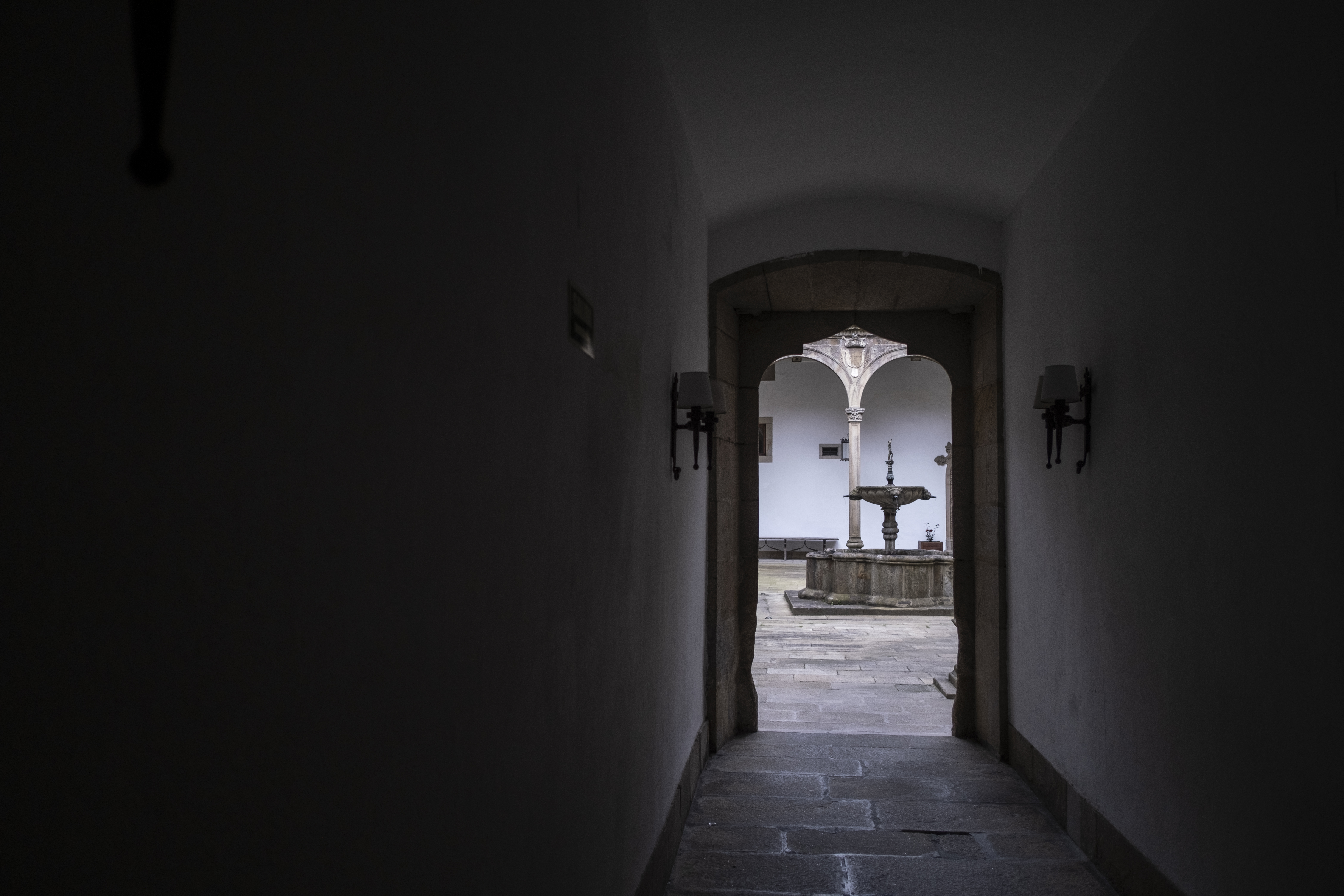 Vista de los claustros del Parador de Santiago