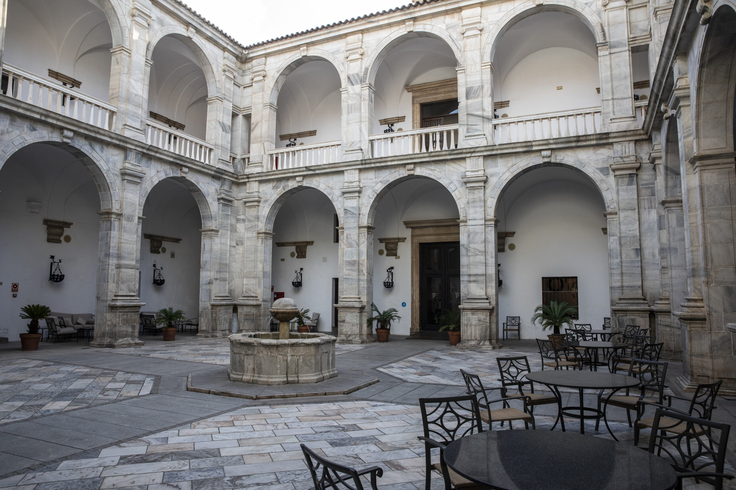 El patio renacentista es uno de los grandes atractivos del Parador de Zafra