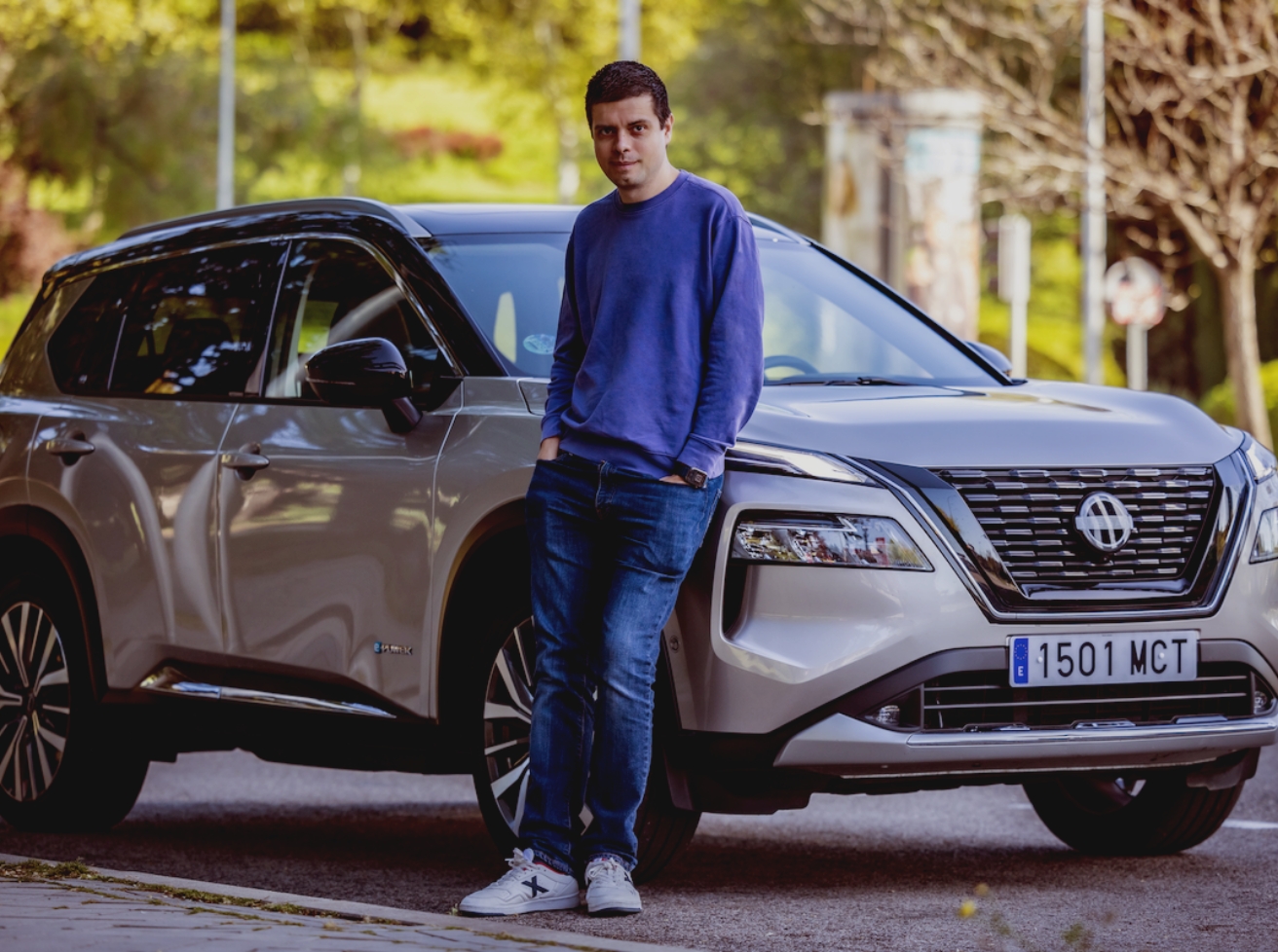 nissan foto 4
